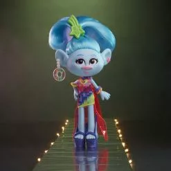Hasbro TROLLS - POUPEE MANNEQUIN FASHION DELUXE 11 Hasbro TROLLS - POUPEE MANNEQUIN FASHION DELUXE -MATTEL Soldes Boutique 3edb0591e0414db0c645d9d865e28f95e5b27261 10022203 06